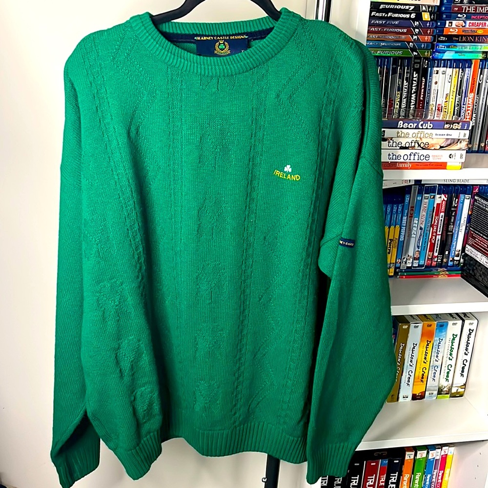 Vintage XL Balarney Castle Design sweater